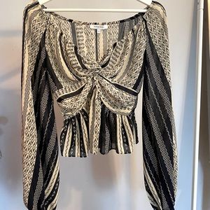 Olivaceous Top with Balloon Sleeves